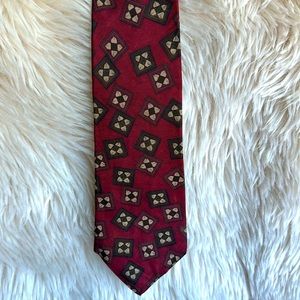 Maroon geometric silk men’s tie